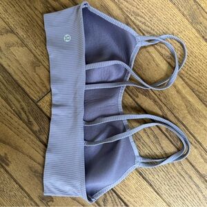 Lululemon like a cloud bra